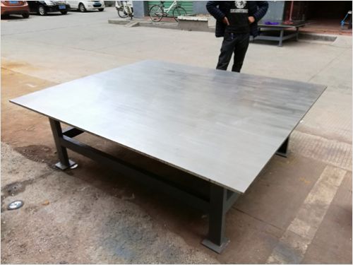 不锈钢重型钢桌